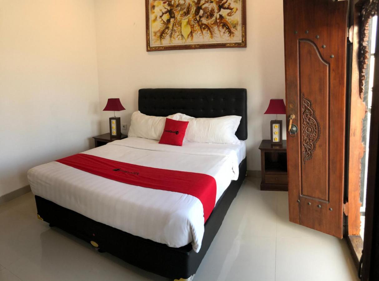 Reddoorz Plus Near Dreamland Beach Jimbaran  Exterior photo