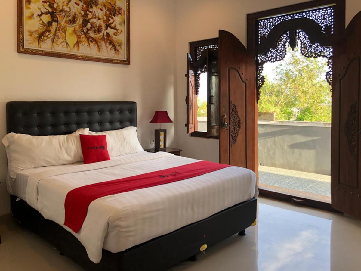 Reddoorz Plus Near Dreamland Beach Jimbaran  Exterior photo